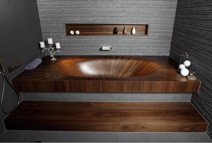 Искажающая время деревянная ванна из Италии