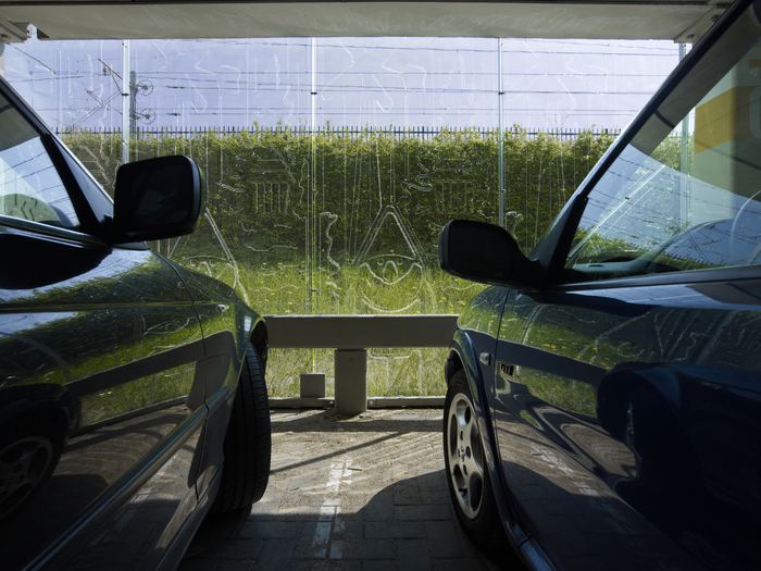 Фактурные фасады: паркинг в Нидерландах