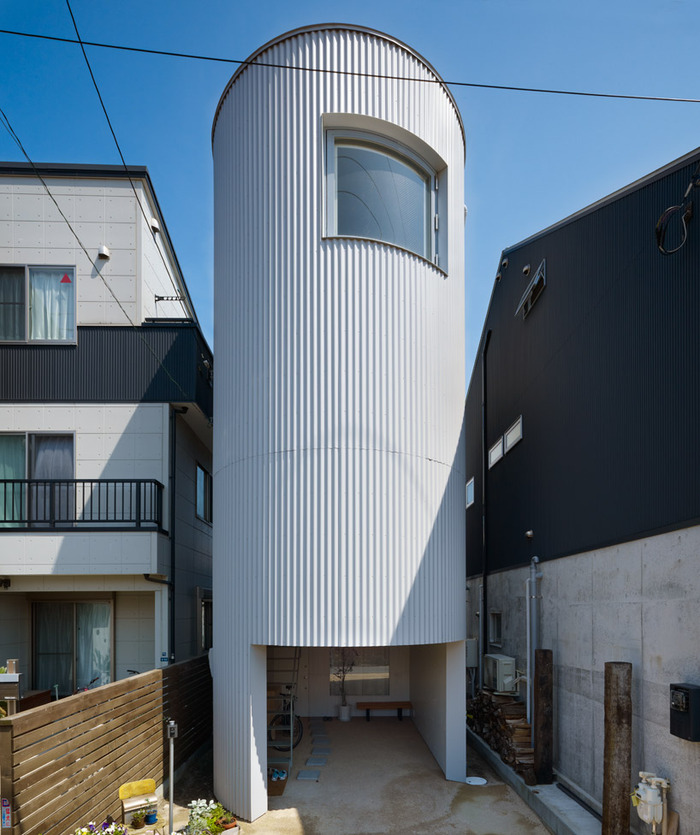 3-этажный эллипс для японской семьи
